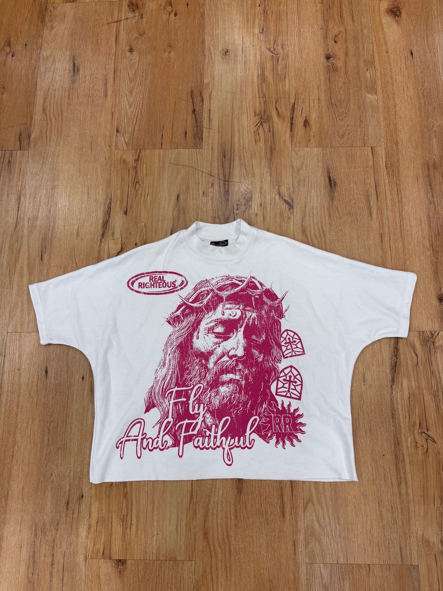 Fly & Faithful boxy tees "white/pink"